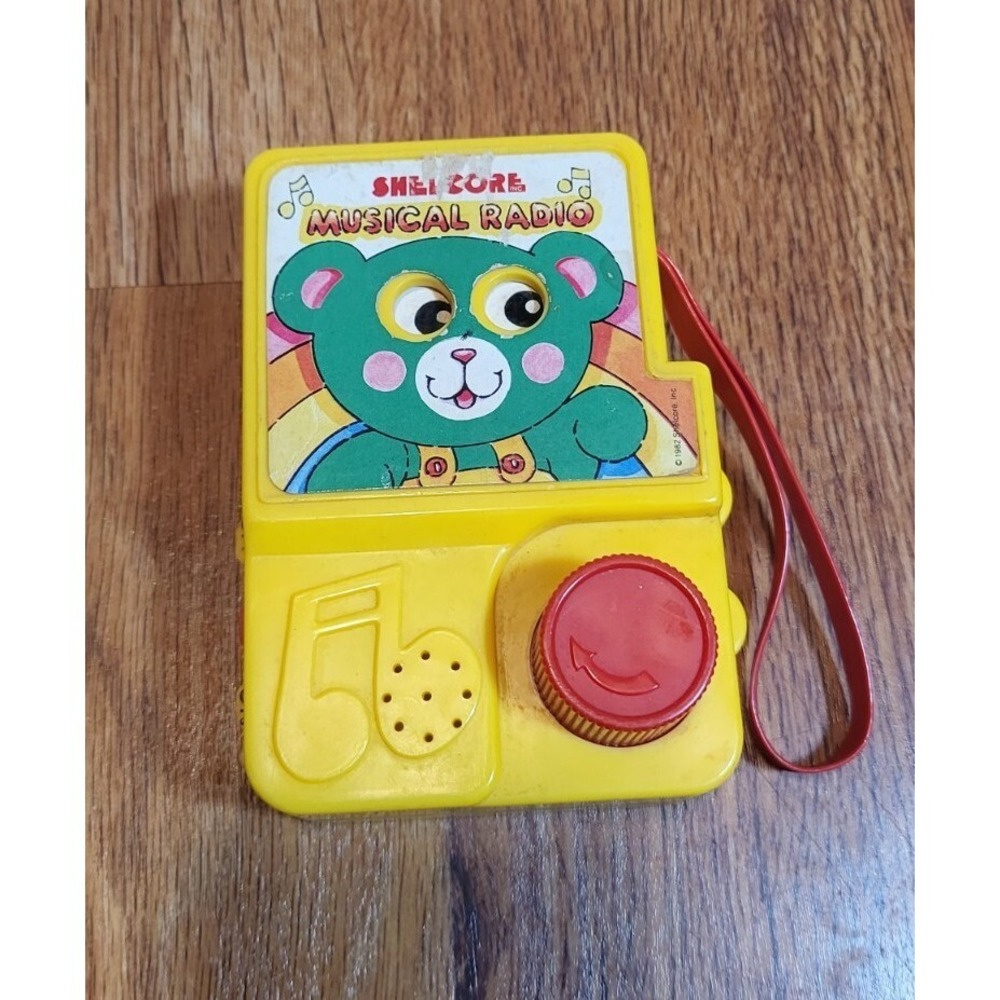 Vintage Shelcore Inc. Musical Radio Wind Up Music Box (1982)